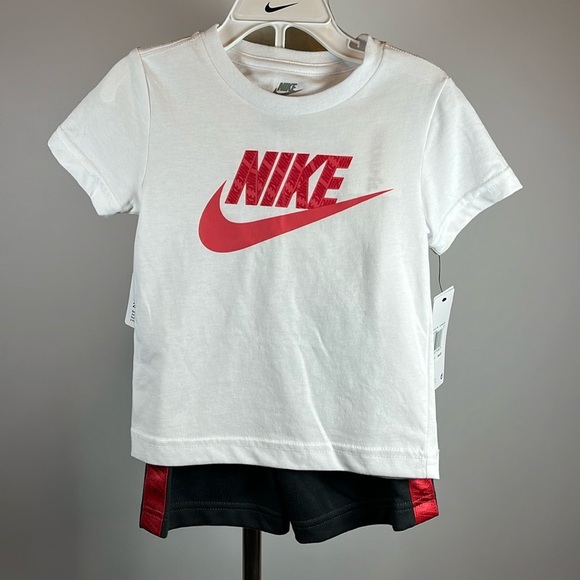 Nike Sportswear Taping Shorts Set Toddler 2-Piece Set - Picture 5 of 9